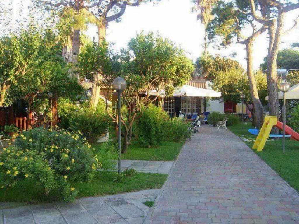 Casina Delle Arti Acomodação com café da manhã San Cataldo  Exterior foto