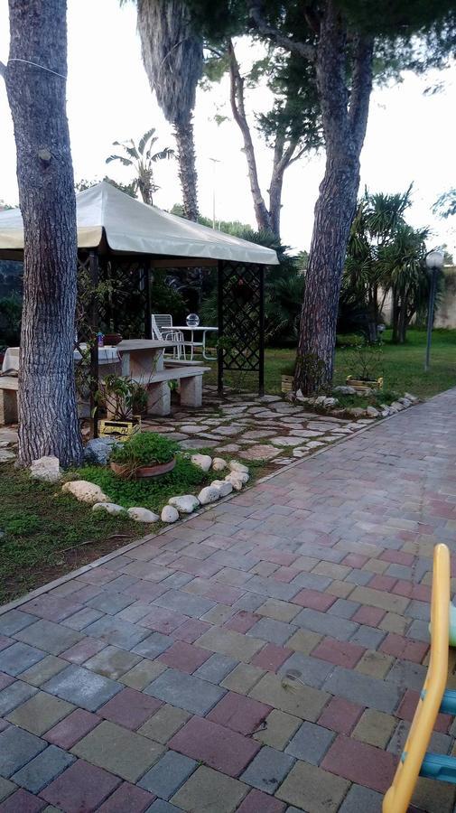 Casina Delle Arti Acomodação com café da manhã San Cataldo  Exterior foto